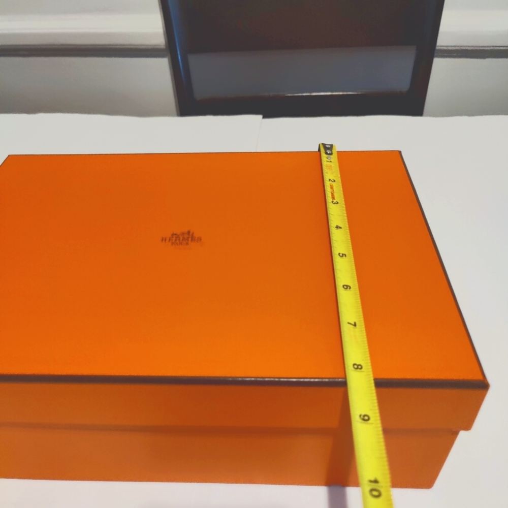 HERMES Empty Shoe Box - Picture 8 of 9